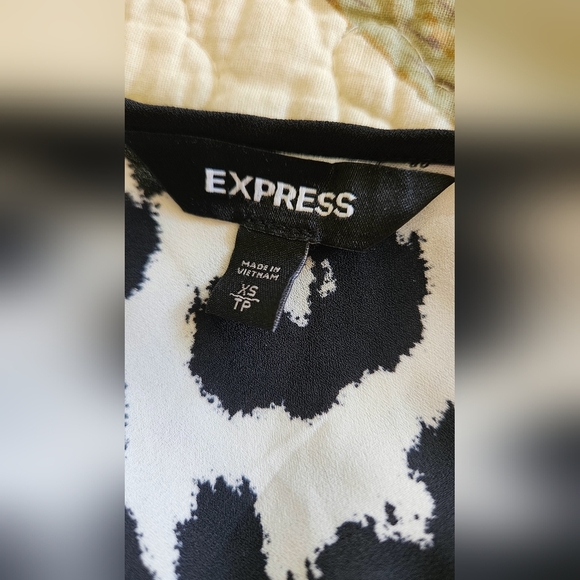 EXPRESS Cheetah Print/mesh Camisole In Black/white. Size XS - Picture 8 of 9